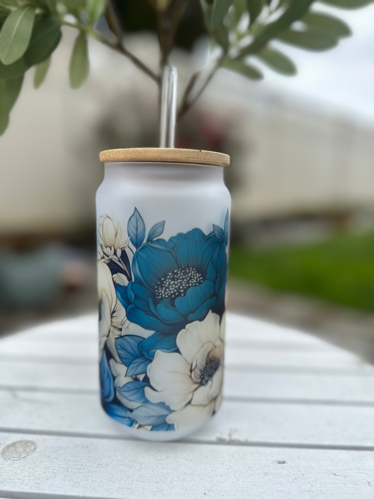 18oz Frosted Glass Can