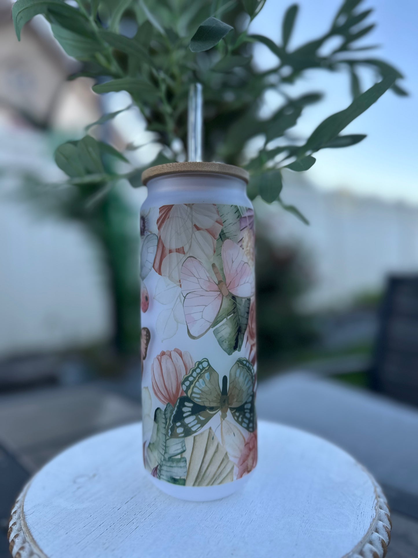 25oz Frosted Glass Can